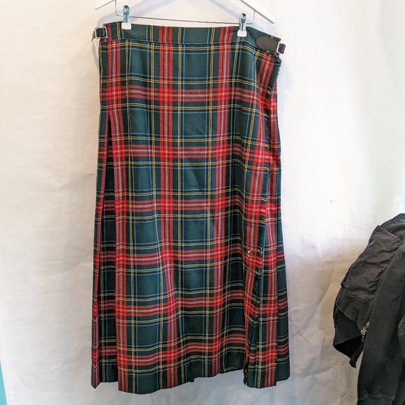 Vintage Dresses & Skirts - Vintage custom made hostess kilt waist 38" XL